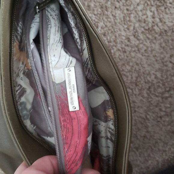 Olive green David Jones purse guc - Picture 4 of 6